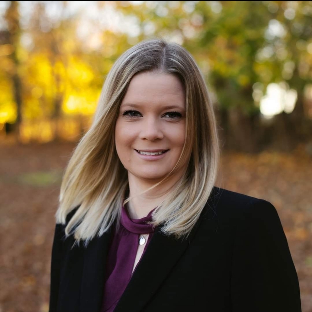 Meet your Posher, Karen